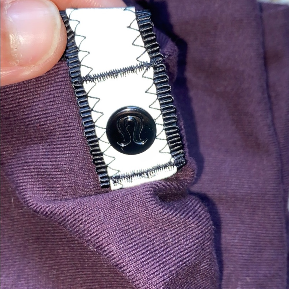 Plum lululemon infinity snap scarf